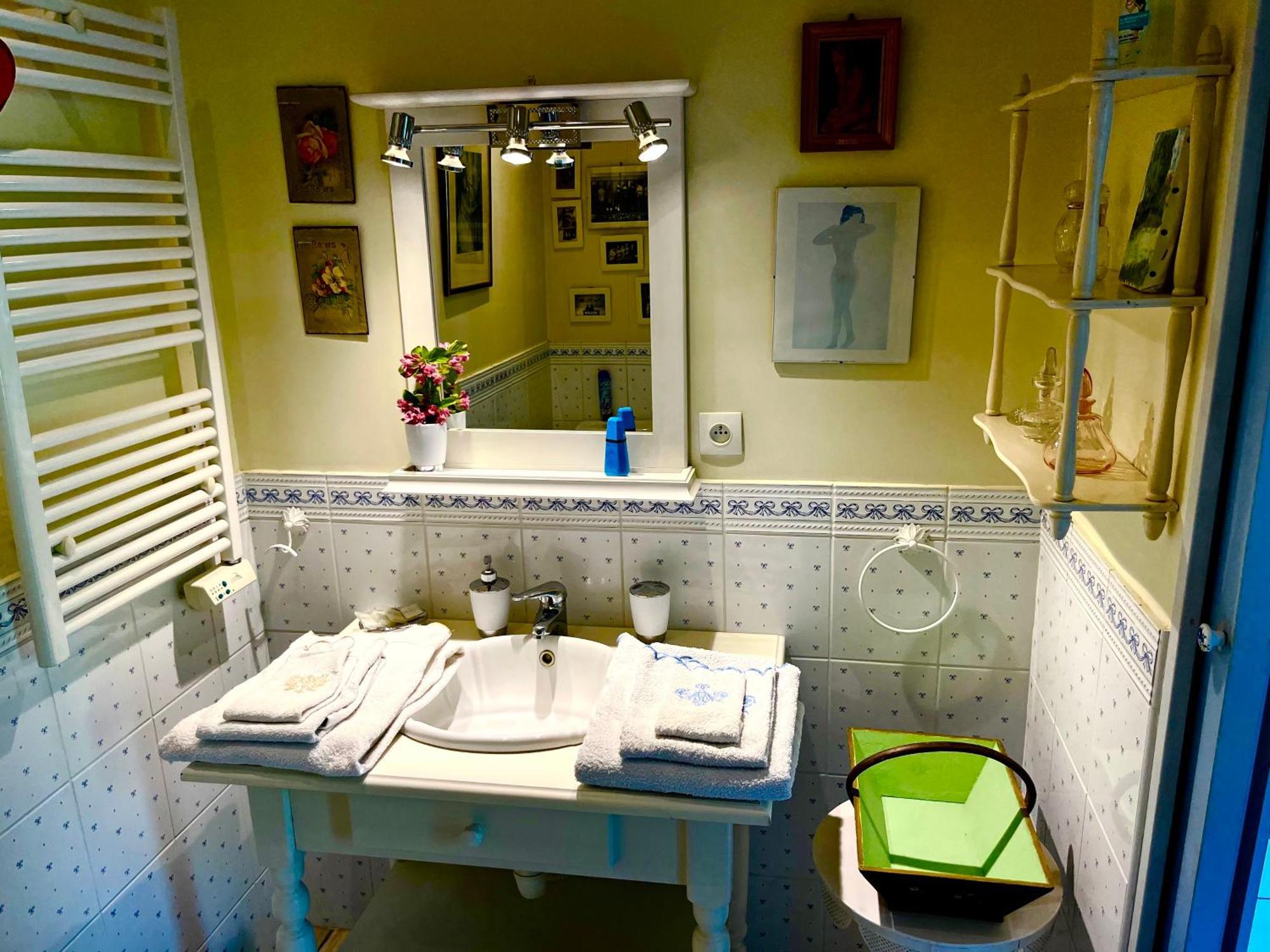 Le Jardin Enchante Hotell Giverny Exteriör bild